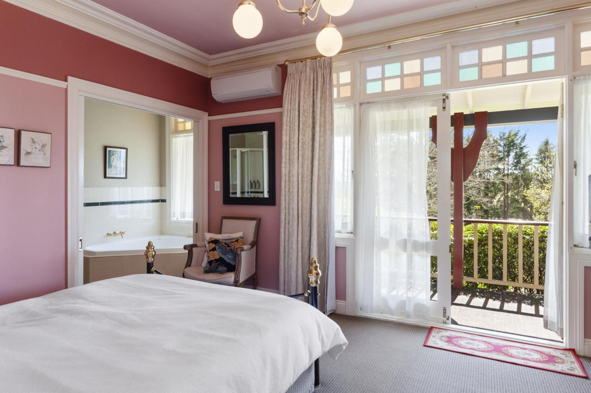 Bethany Manor B&B, Call Us For Cheapest Rates ルーラ エクステリア 写真